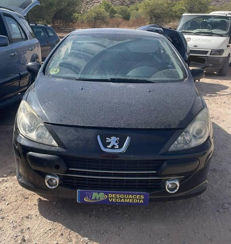PEUGEOT 307 CC CABRIO-COUPÉ (S2) — vehículo donante para recambios 