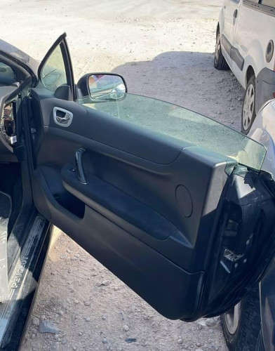 PEUGEOT 307 CC CABRIO-COUPÉ (S2) — vehículo donante para recambios 
