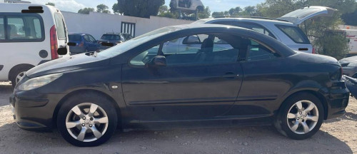PEUGEOT 307 CC CABRIO-COUPÉ (S2) — vehículo donante para recambios 