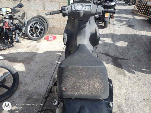 PIAGGIO (VESPA) — автомобиль-донор на запчасти 