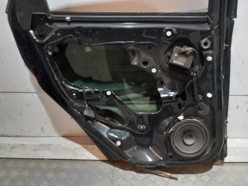  PUERTA TRASERA IZQUIERDA, FORD, FOCUS BERLINA (CEW) 