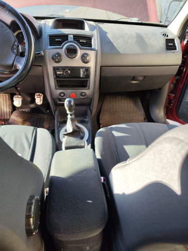 CONSOLA CENTRAL Renault MEGANE II BERLINA 5P 