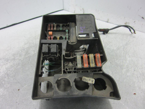  CAJA RELES / FUSIBLES CITROEN BERLINGO 