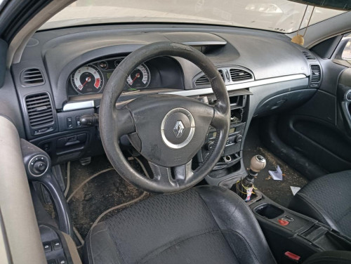 RENAULT LAGUNA II (BG0) — автомобиль-донор на запчасти 
