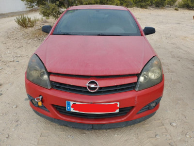 OPEL ASTRA H GTC