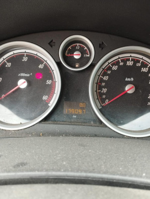 OPEL ASTRA H GTC