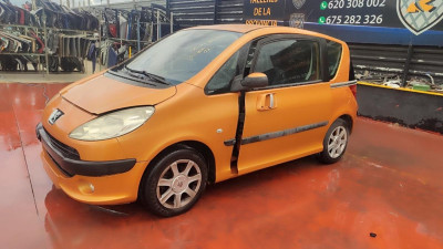 PEUGEOT 1007