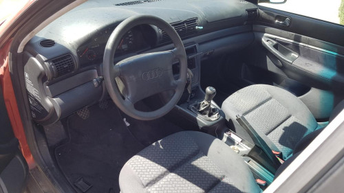  Audi A4 Berlina (B5)(02.1999->) SIN IDENTIFICAR 
