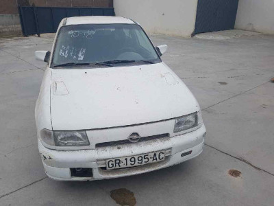 OPEL ASTRA F BERLINA