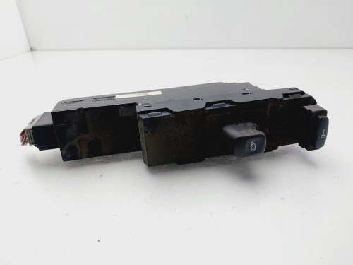MANDO ELEVALUNAS DELANTERO DERECHO VOLVO S80 BERLINA 