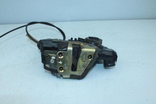 CERRADURA PUERTA DELANTERA DERECHA 