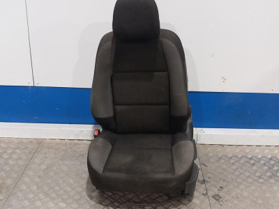 ASIENTO DELANTERO IZQUIERDO