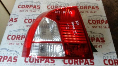 PILOTO TRASERO IZQUIERDO, Kia, SHUMA II (SPT)