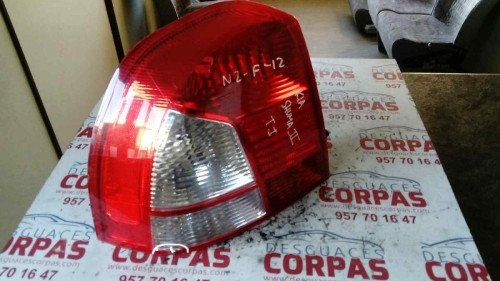 PILOTO TRASERO IZQUIERDO Kia SHUMA II (SPT) 