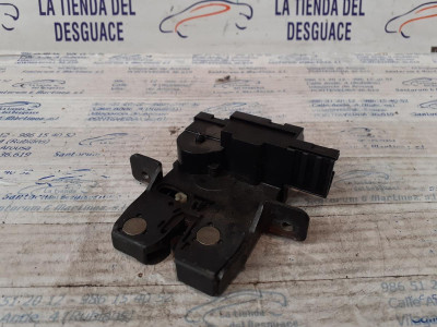 CERRADURA MALETERO / PORTON