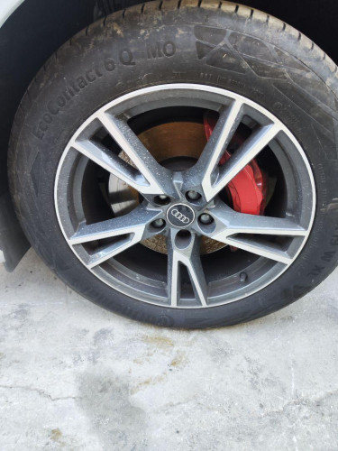 LLANTA Audi Q5 FYG 