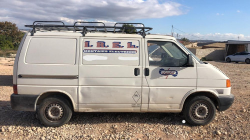 VOLKSWAGEN T4 TRANSPORTER — автомобиль-донор на запчасти 