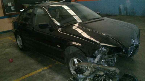  BMW SERIE 3 BERLINA (E46) 