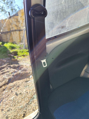 CINTURON SEGURIDAD DELANTERO DERECHO