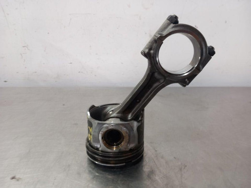  PISTON KIA CARNIVAL 