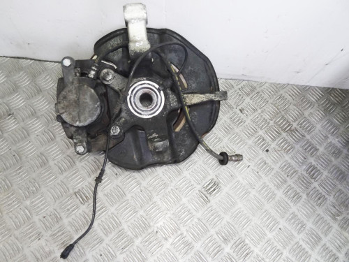  MANGUETA DELANTERA IZQUIERDA Mercedes-Benz CLASE B (BM 245) 