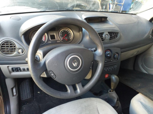  RENAULT CLIO III 