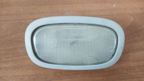 LUZ INTERIOR JEEP CHEROKEE (KJ) 