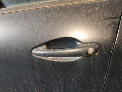 MANETA EXTERIOR DELANTERA IZQUIERDA