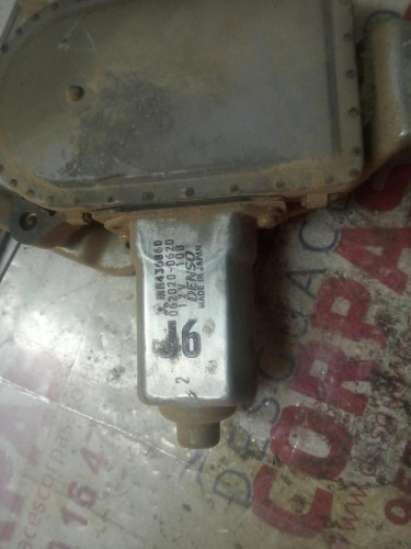 ELEVALUNAS DELANTERO DERECHO MITSUBISHI MONTERO (V60/V70) 
