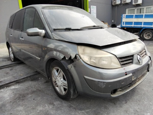 RENAULT SCENIC II (JM) — vehículo donante para recambios 
