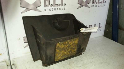 GUANTERA, Ford, FOCUS BERLINA (CAK)