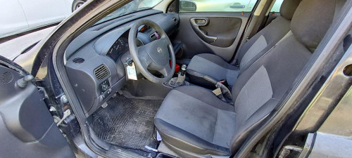OPEL CORSA C — автомобиль-донор на запчасти 