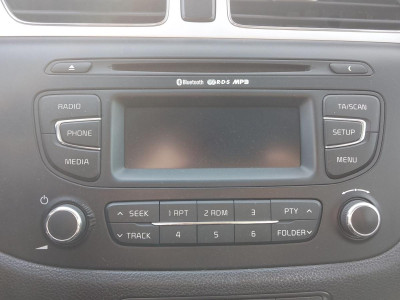 SISTEMA AUDIO / RADIO CD