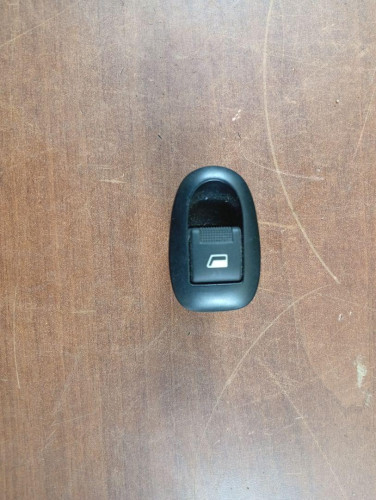MANDO ELEVALUNAS DELANTERO IZQUIERDO Citroen C3 