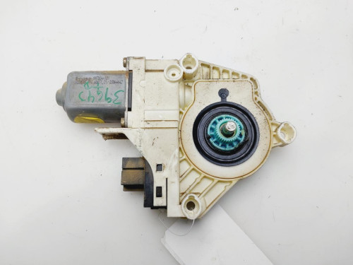 MOTOR ELEVALUNAS TRASERO DERECHO AUDI A6 BERLINA (4F2) 