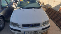 VOLVO S40 BERLINA