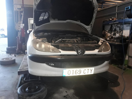 PEUGEOT 206 — автомобиль-донор на запчасти 