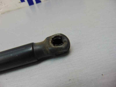 AMORTIGUADORES MALETERO / PORTON, FORD, FOCUS BERLINA (CB8)