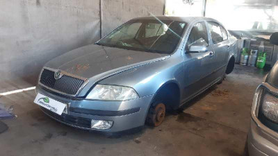 SKODA OCTAVIA BERLINA (1Z3)