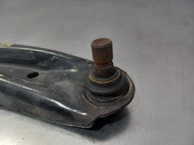 BRAZO SUSPENSION INFERIOR DELANTERO DERECHO, FORD, FIESTA (CNN)
