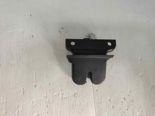  CERRADURA MALETERO / PORTON AUDI A3 (8L) 