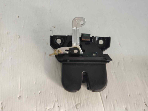  CERRADURA MALETERO / PORTON AUDI A3 (8L) 