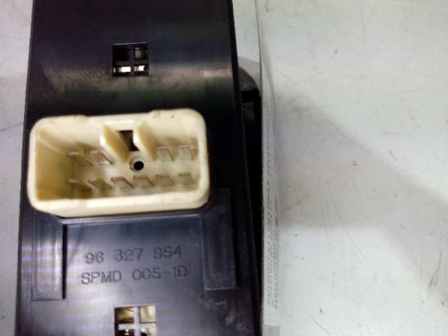  MANDO ELEVALUNAS DELANTERO IZQUIERDO CHEVROLET EPICA 