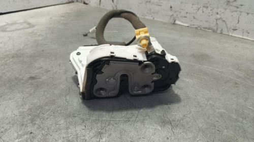 CERRADURA PUERTA TRASERA DERECHA MG HS 