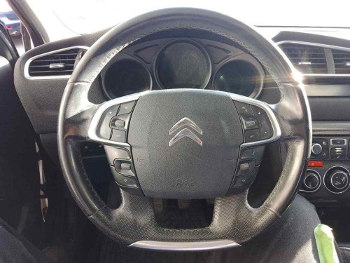 VOLANTE Citroen C4 BERLINA 