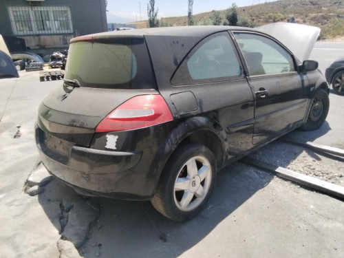 RENAULT MEGANE II BERLINA 3P 