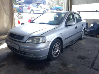 OPEL ASTRA G BERLINA