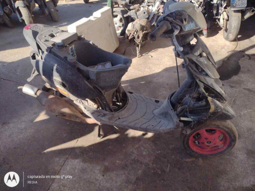 PIAGGIO (VESPA) ZIP — автомобиль-донор на запчасти 