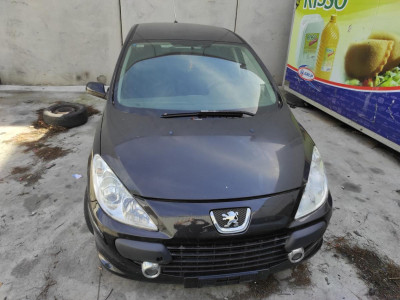 PEUGEOT 307 BERLINA (S2)