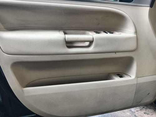  VOLKSWAGEN TOUAREG (7LA) 
